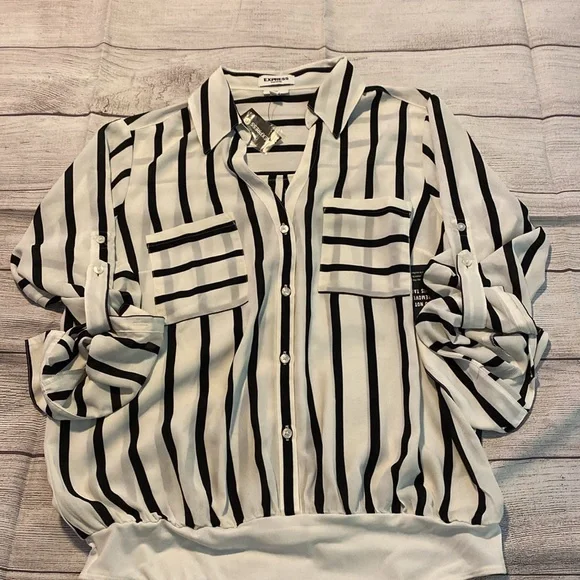 Brand new Express Portofino slim bodysuit - Picture 3 of 6